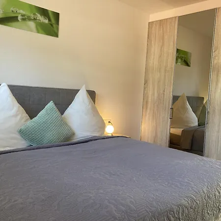 Lee - Am Kampland 20 *